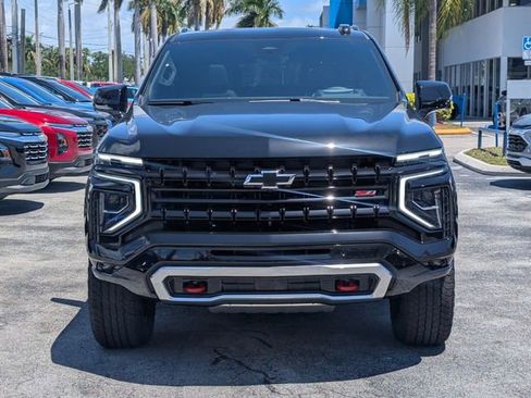 New 2026 Chevrolet Suburban Z71 w/ Z71 Off-Road Package AWD/4WD image 2