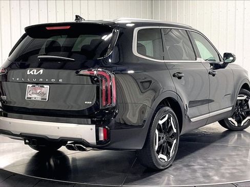 Used 2024 Kia Telluride EX w/ EX Captain's Chair Package AWD/4WD image 13