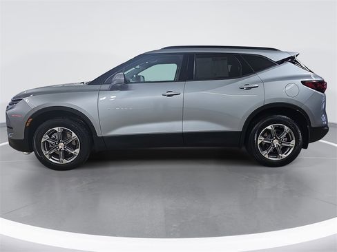 Certified 2024 Chevrolet Blazer LT w/ Convenience Package image 7