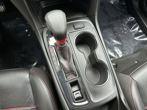 Used 2022 Chevrolet Equinox RS w/ RS Leather Package image 23