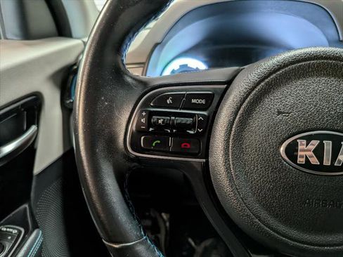 Used 2019 Kia Niro EX FWD image 15