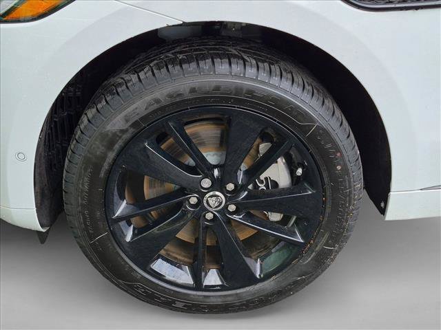 New 2026 Jaguar F-PACE R-Dynamic S AWD/4WD image 9