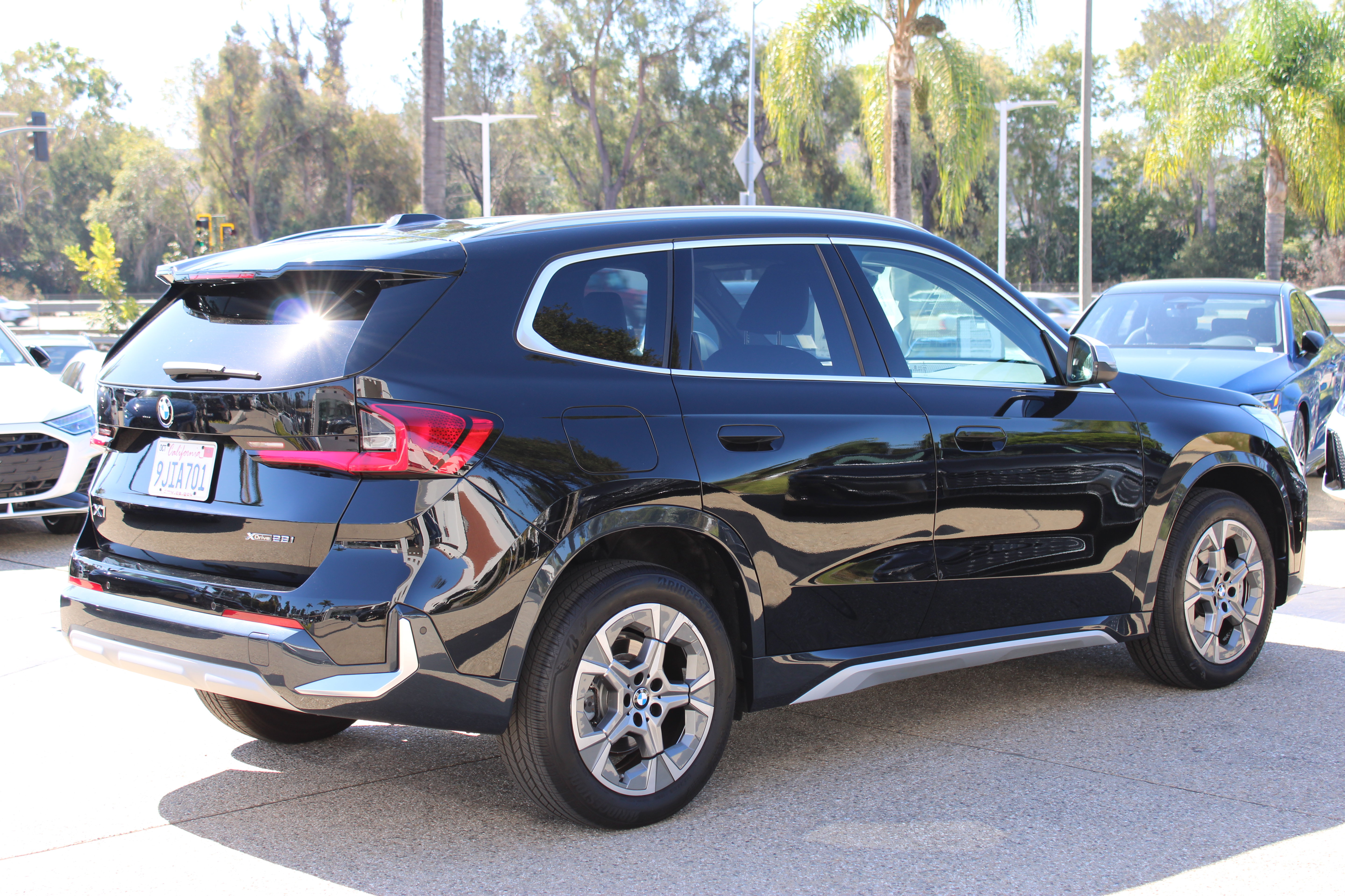 Used 2023 BMW X1 xDrive28i w/ Convenience Package AWD/4WD image 5