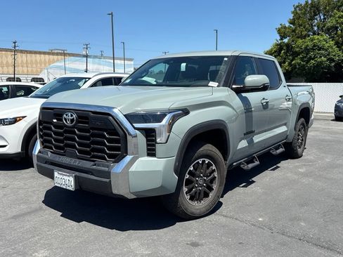 Used 2025 Toyota Tundra SR5 w/ TRD Off-Road Package AWD/4WD image 3