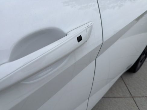 New 2026 Hyundai Elantra Sport FWD image 10