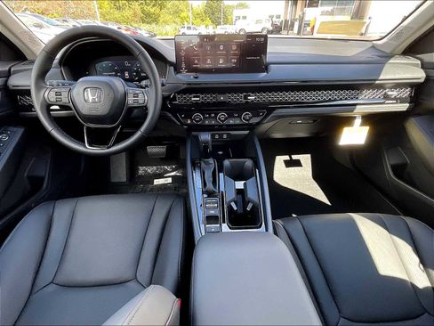 New 2025 Honda Accord EX-L image 12