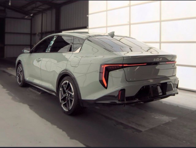 Certified 2025 Kia K4 EX FWD image 5