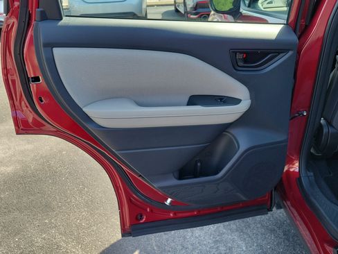 Certified 2025 Subaru Forester AWD/4WD image 13