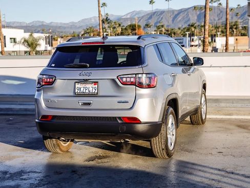 Certified 2023 Jeep Compass Latitude image 8