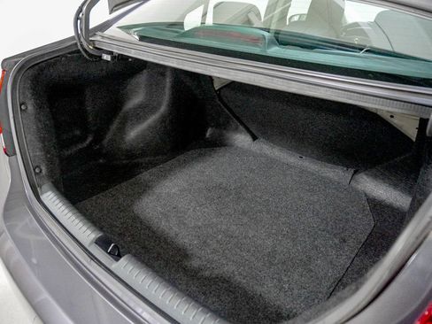 Used 2014 Honda Civic LX image 9