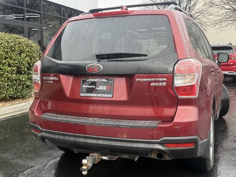 Used 2016 Subaru Forester 2.5i Premium image 35