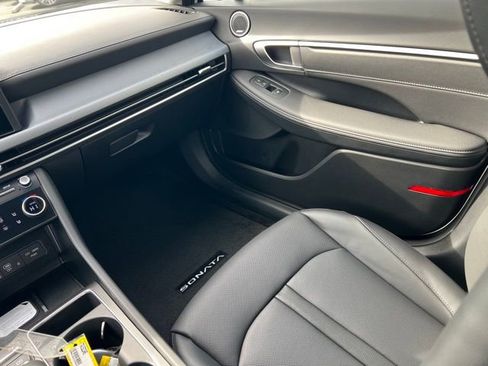 New 2026 Hyundai Sonata Limited FWD image 13