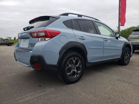 Used 2022 Subaru Crosstrek 2.5i Sport w/ Moonroof Package AWD/4WD image 3