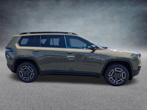 New 2026 Jeep Cherokee Laredo AWD/4WD image 2