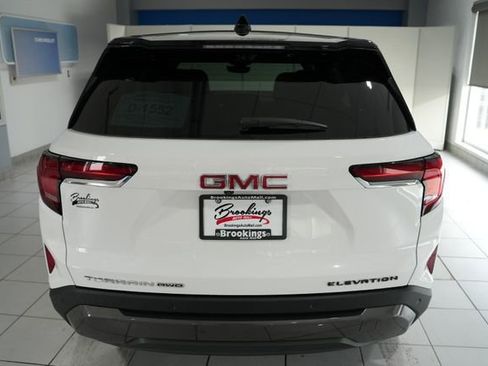 New 2026 GMC Terrain Elevation image 8