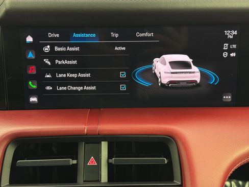 Used 2023 Porsche Taycan 4S w/ Premium Package image 28