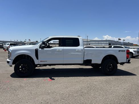 Used 2024 Ford F350 Lariat w/ Lariat Ultimate Package AWD/4WD image 2