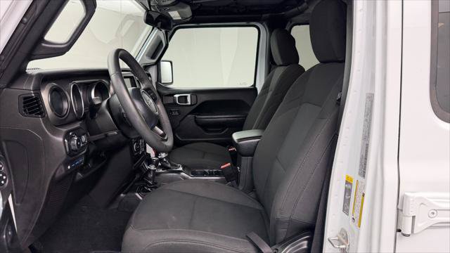 Used 2023 Jeep Wrangler Unlimited AWD/4WD image 13