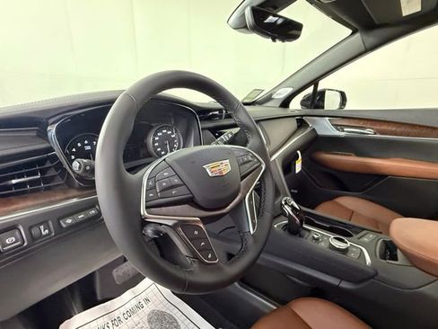 New 2025 Cadillac XT5 Premium Luxury w/ Technology Package image 13
