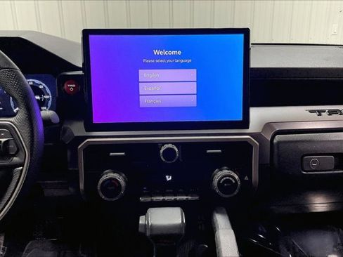 Certified 2024 Toyota Tacoma TRD Off-Road image 7