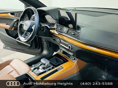 Certified 2023 Audi Q5 2.0T Premium Plus w/ Premium Plus Package AWD/4WD image 8