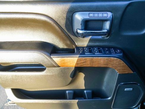 Used 2016 Chevrolet Silverado 1500 LTZ w/ Sport Package image 21