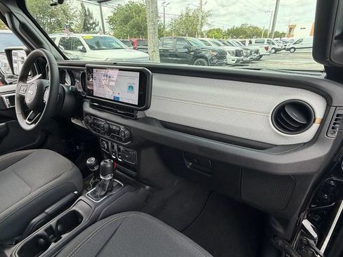 Used 2024 Jeep Wrangler Sport AWD/4WD image 15