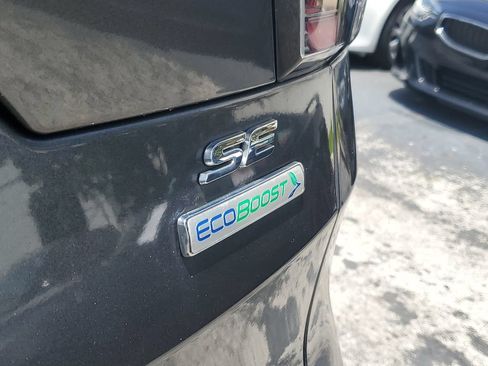 Used 2018 Ford Escape SE FWD image 7