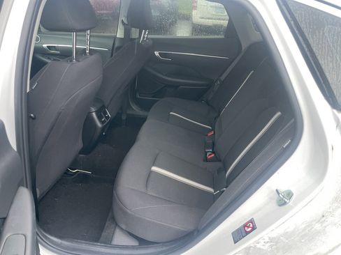 Used 2022 Hyundai Sonata SEL w/ Convenience Package image 8