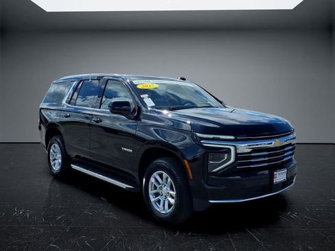 Used 2025 Chevrolet Tahoe LT AWD/4WD image 5