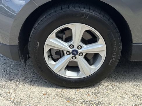 Used 2022 Ford Edge SE AWD/4WD image 4
