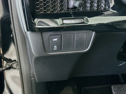 Used 2023 Honda CR-V EX-L image 17