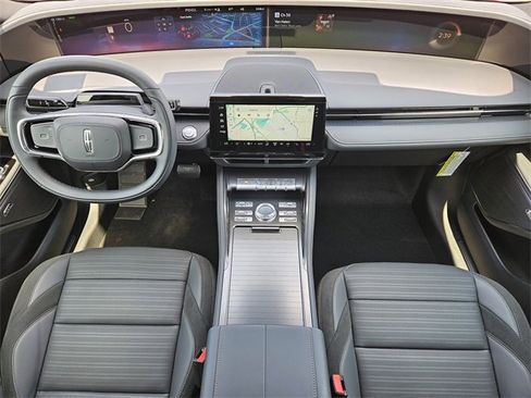 New 2025 Lincoln Nautilus Reserve w/ Jet Appearance Package image 24