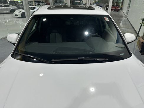 Used 2022 Audi Q3 2.0T Premium AWD/4WD image 17
