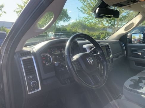 Used 2017 RAM 2500 Big Horn w/ Sport Appearance Group AWD/4WD image 12