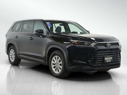 Used 2025 Toyota Grand Highlander AWD image 7