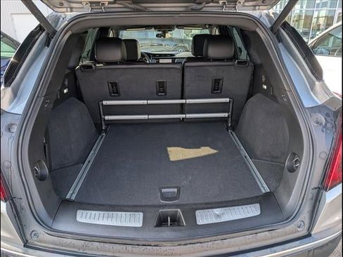 Used 2025 Cadillac XT5 Premium Luxury image 21