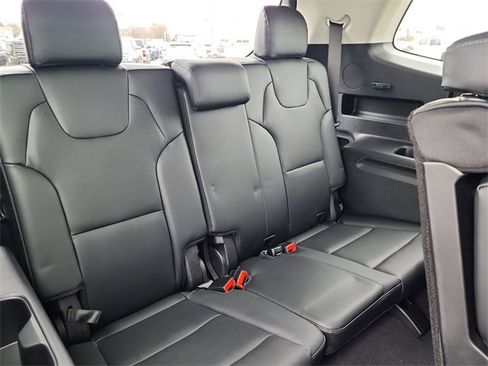 New 2025 Kia Telluride LX image 18