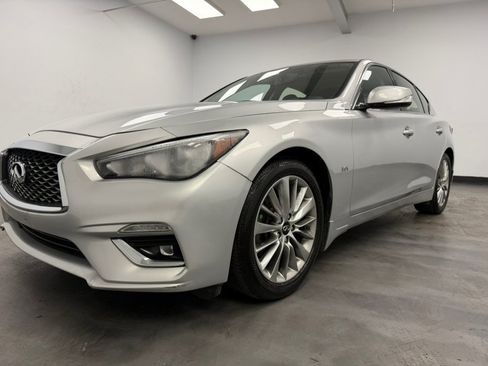Used 2019 INFINITI Q50 Luxe w/ Essential Package (3.0T Luxe) AWD/4WD image 20
