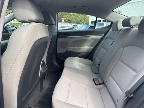 Used 2017 Hyundai Elantra SE w/ SE A/T Tech Package 03 image 23