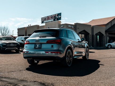 Used 2020 Audi Q5 2.0T Premium Plus w/ Premium Plus Package image 7