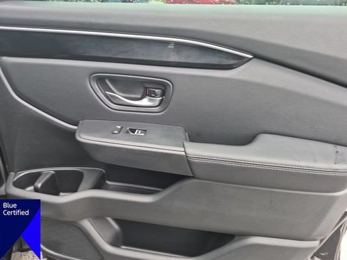 Used 2025 Honda Pilot EX-L image 33