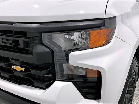 Used 2022 Chevrolet Silverado 1500 W/T w/ WT Value Package AWD/4WD image 43