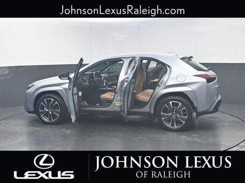 New 2025 Lexus UX 300h FWD image 30