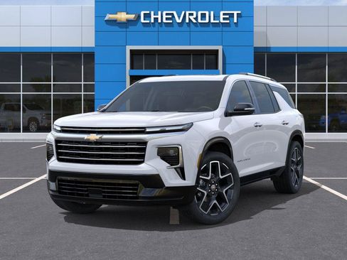 New 2026 Chevrolet Traverse High Country w/ LPO, Floor Liner Package FWD image 6
