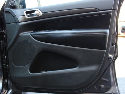 Used 2015 Jeep Grand Cherokee Laredo w/ Quick Order Package 23E image 10