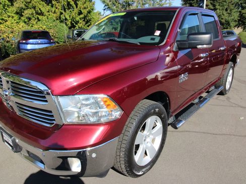 Used 2017 RAM 1500 Big Horn image 12
