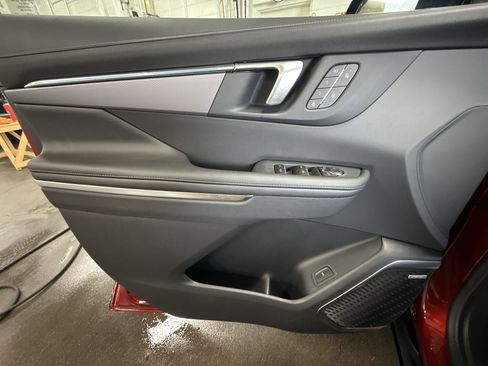 New 2026 Buick Enclave Sport Touring w/ Super Cruise Package image 21