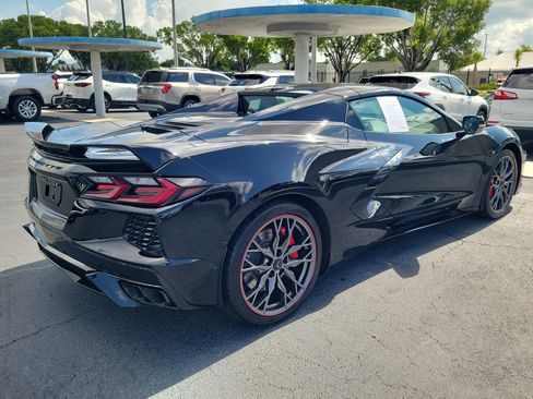 Used 2024 Chevrolet Corvette Stingray Premium Conv w/ Z51 Performance Package RWD image 6