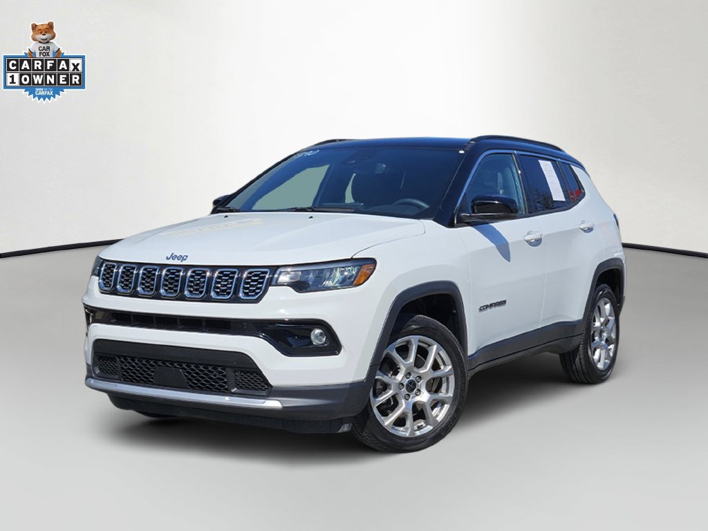 Used 2025 Jeep Compass Limited AWD/4WD image 3